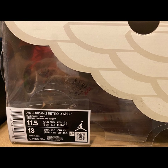 Jordan retro 2 low main image 7